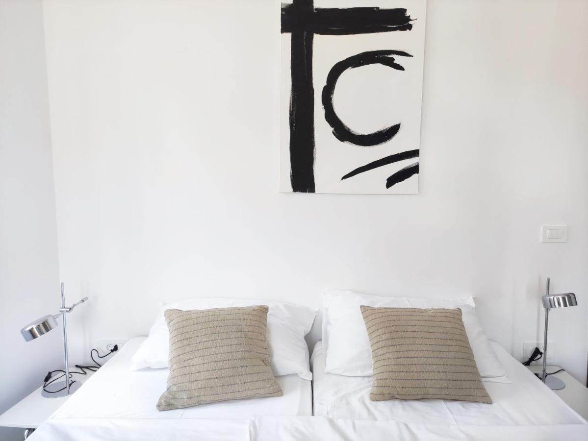 Nik Studio Apartments 普拉 外观 照片